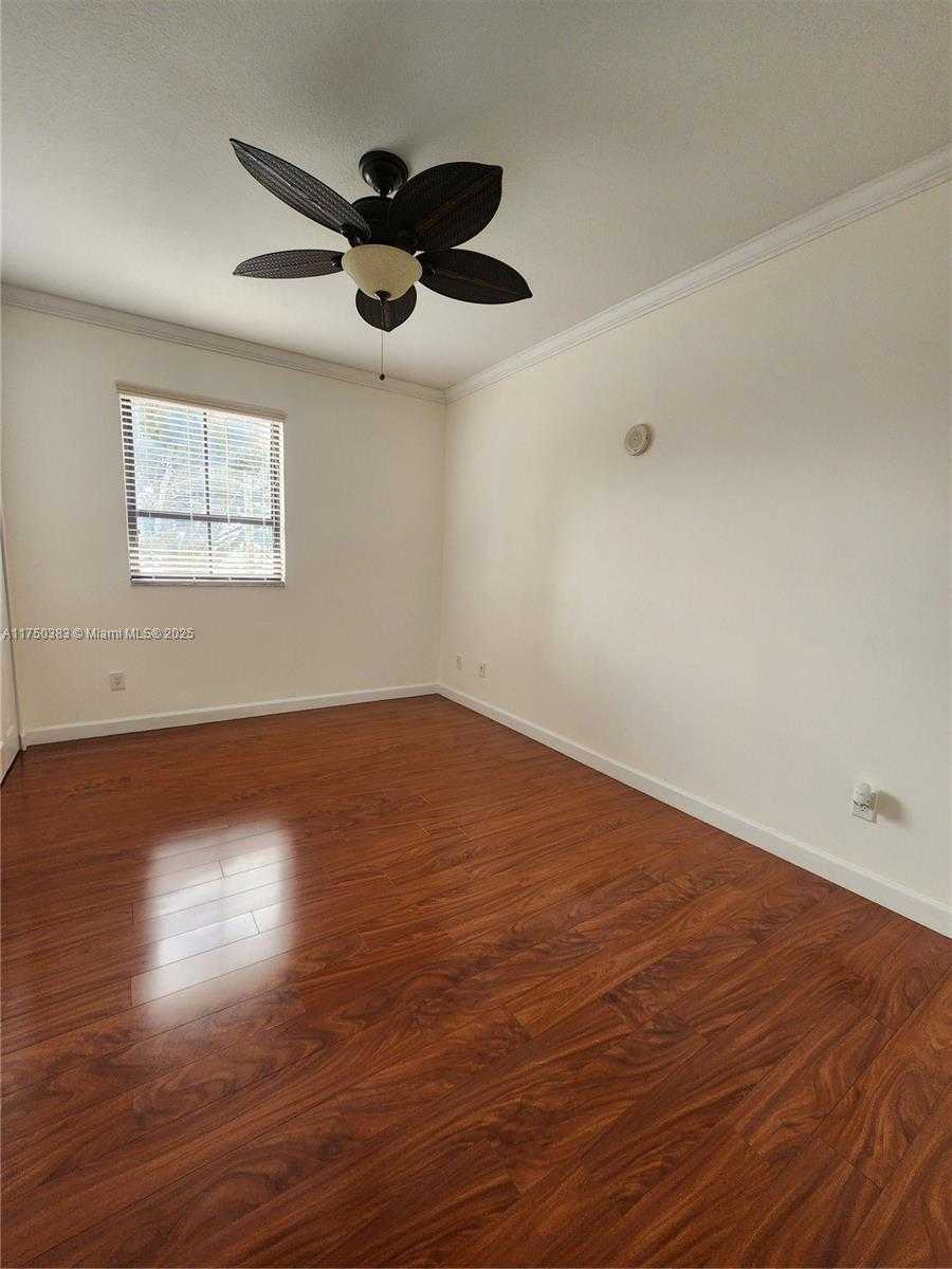 Small Image of 8395 SOUTH WEST 73RD AVE #201, Miami Number 12