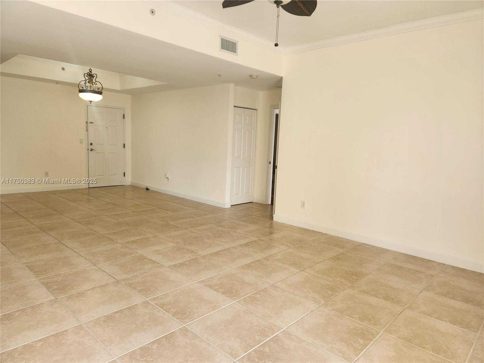 Small Image of 8395 SOUTH WEST 73RD AVE #201, Miami Number 4