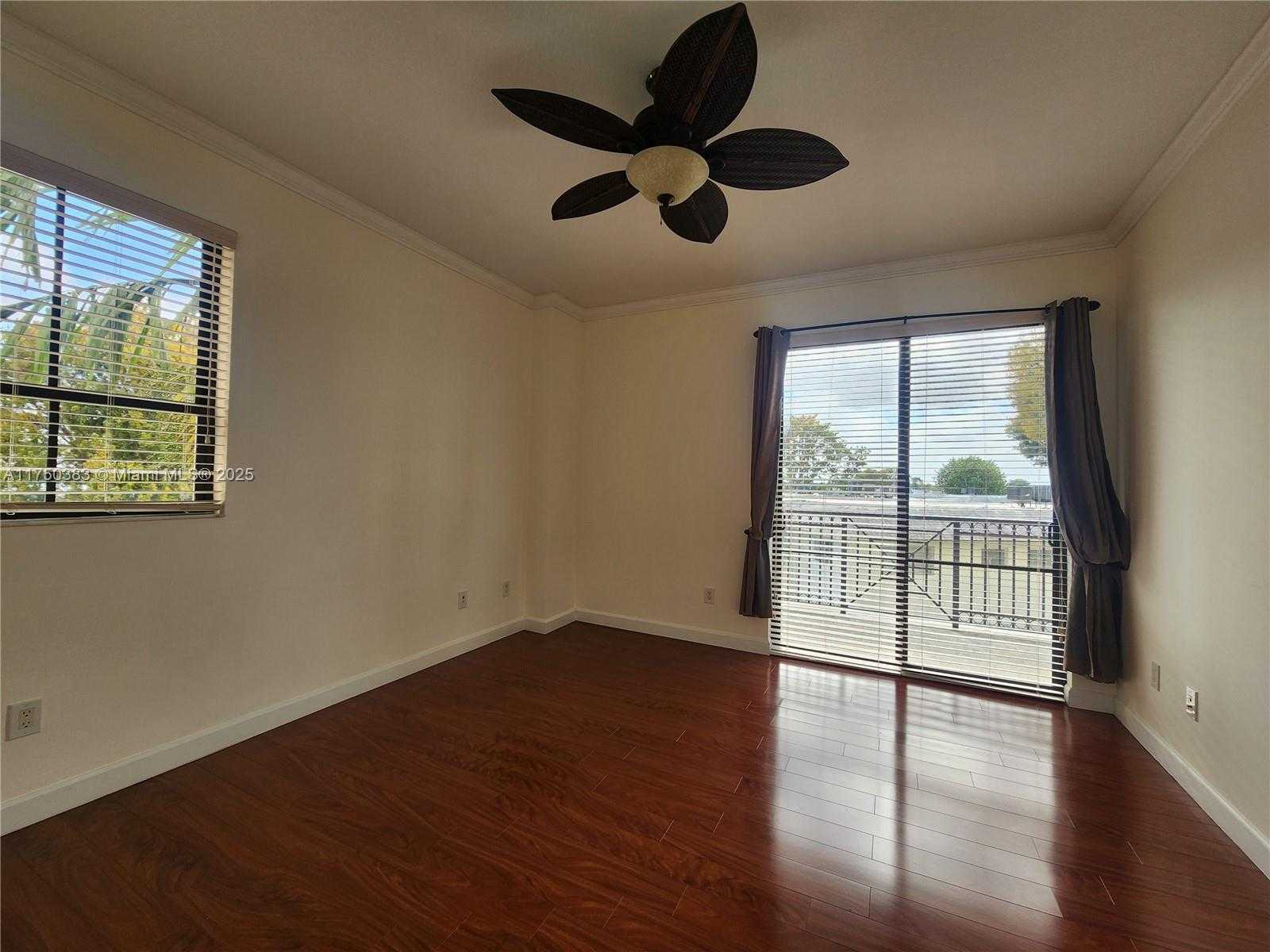 Small Image of 8395 SOUTH WEST 73RD AVE #201, Miami Number 7