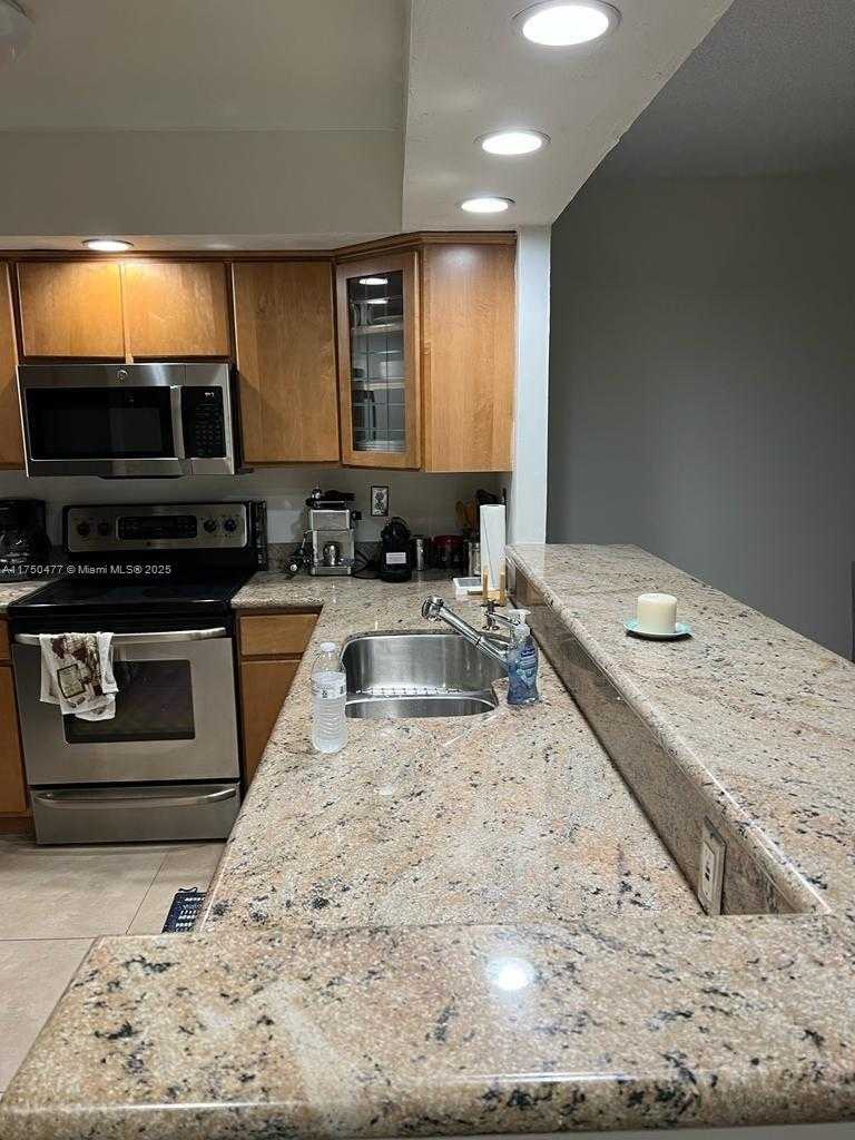 Small Image of 1400 SOUTH OCEAN DR #805, Hollywood Number 12