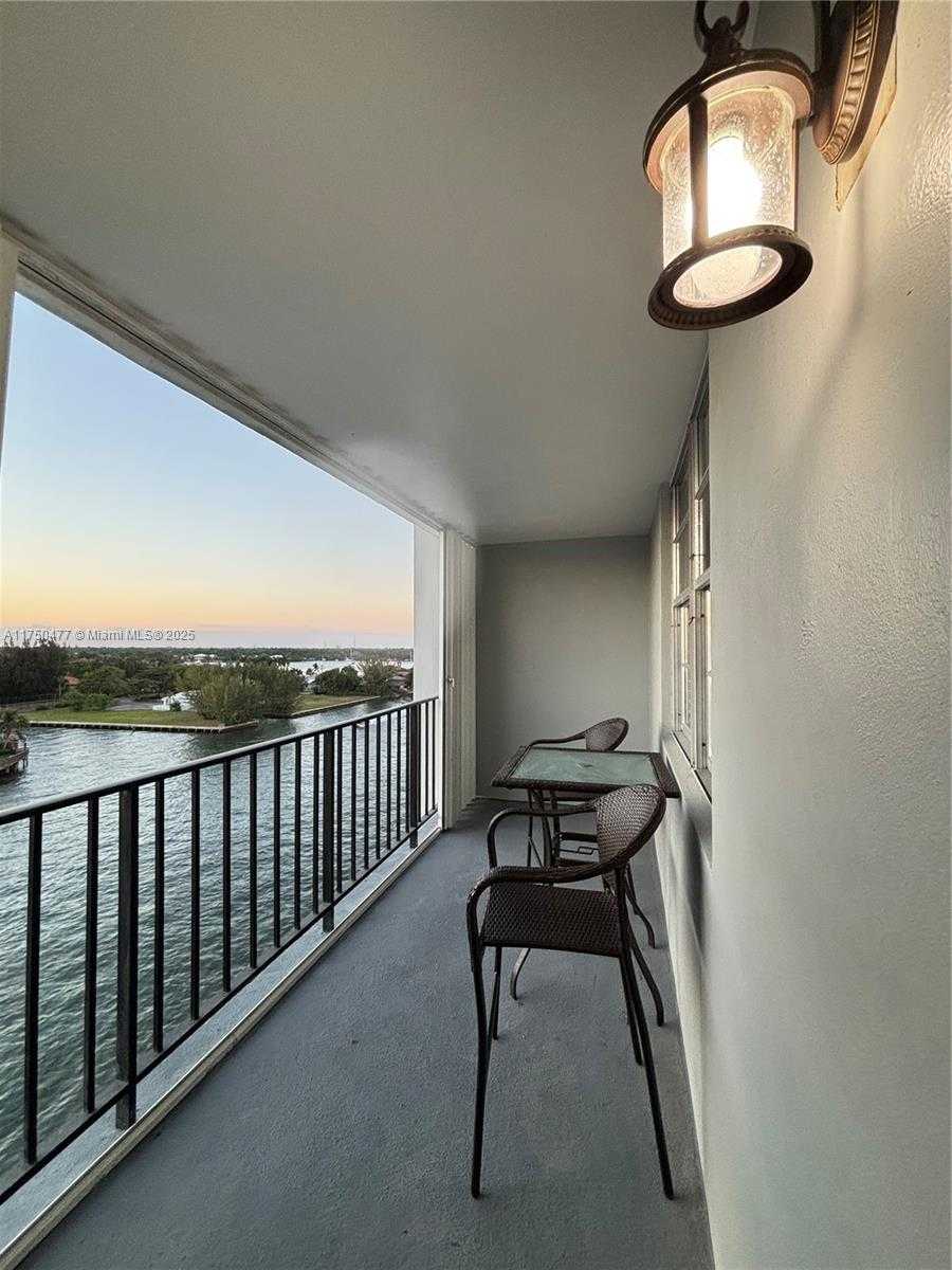 Small Image of 1400 SOUTH OCEAN DR #805, Hollywood Number 20
