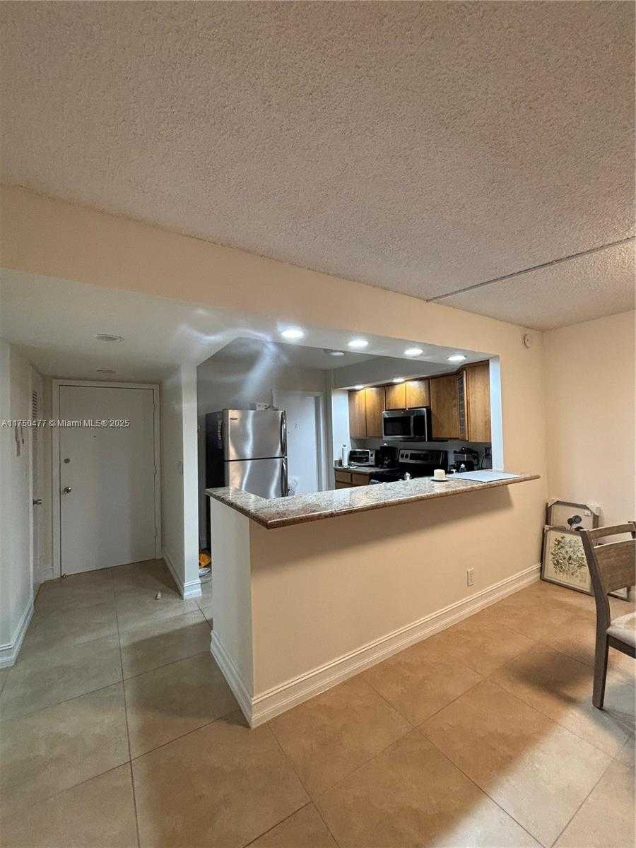 Small Image of 1400 SOUTH OCEAN DR #805, Hollywood Number 7