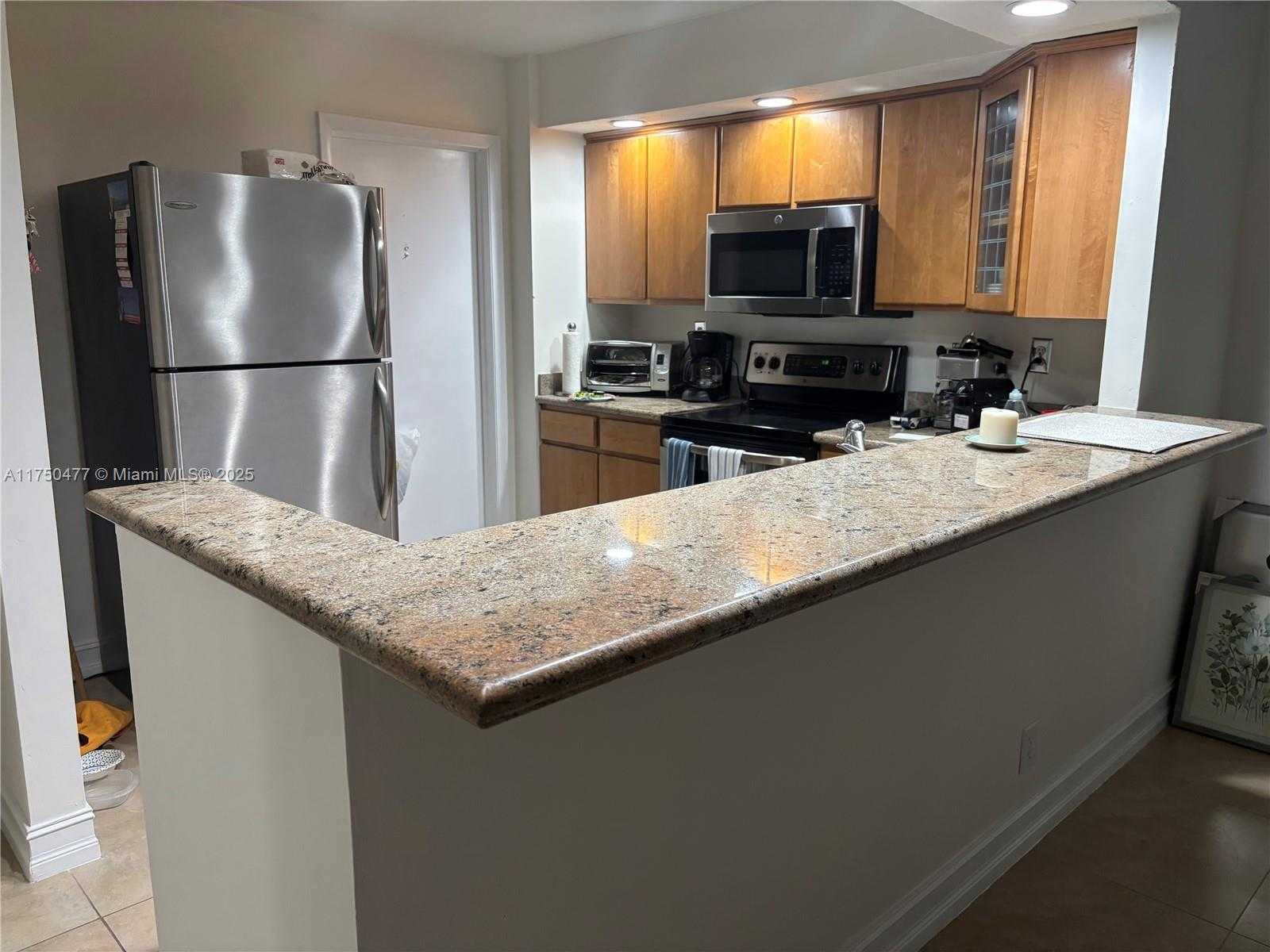 Small Image of 1400 SOUTH OCEAN DR #805, Hollywood Number 8