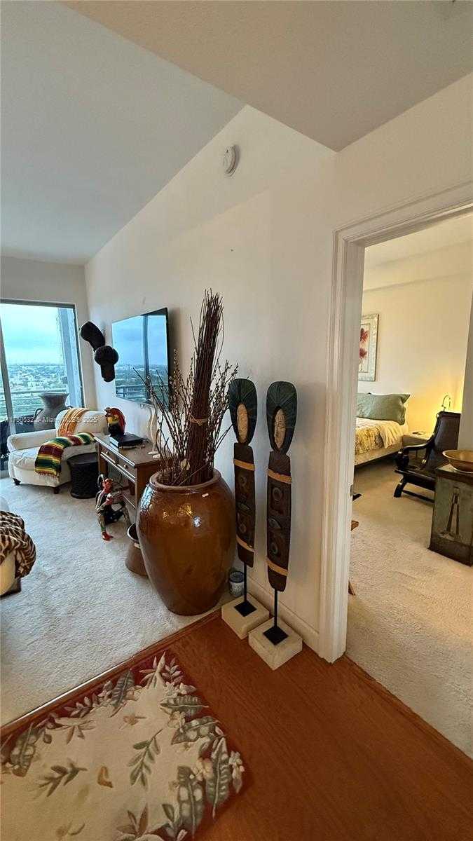 Small Image of 1830 NORTH RADIUS DR #1106, Hollywood Number 10