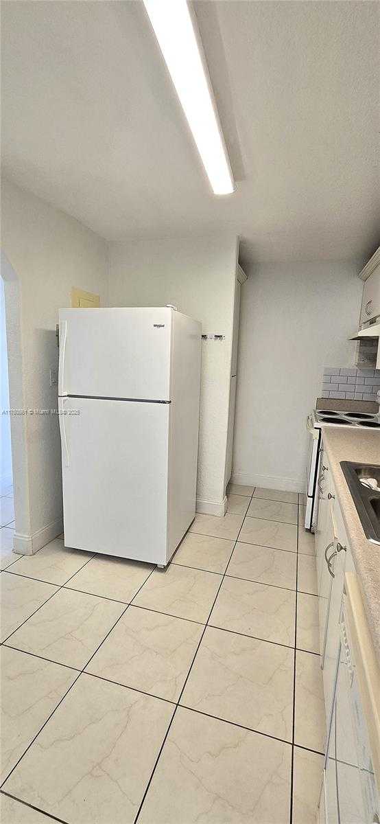 Small Image of 2903 NORTH EAST 163RD ST #404, North Miami Beach Number 15