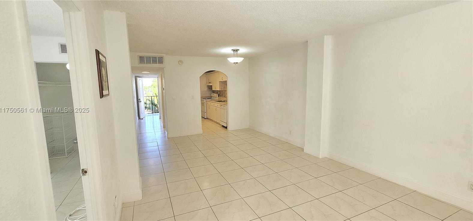 Small Image of 2903 NORTH EAST 163RD ST #404, North Miami Beach Number 2