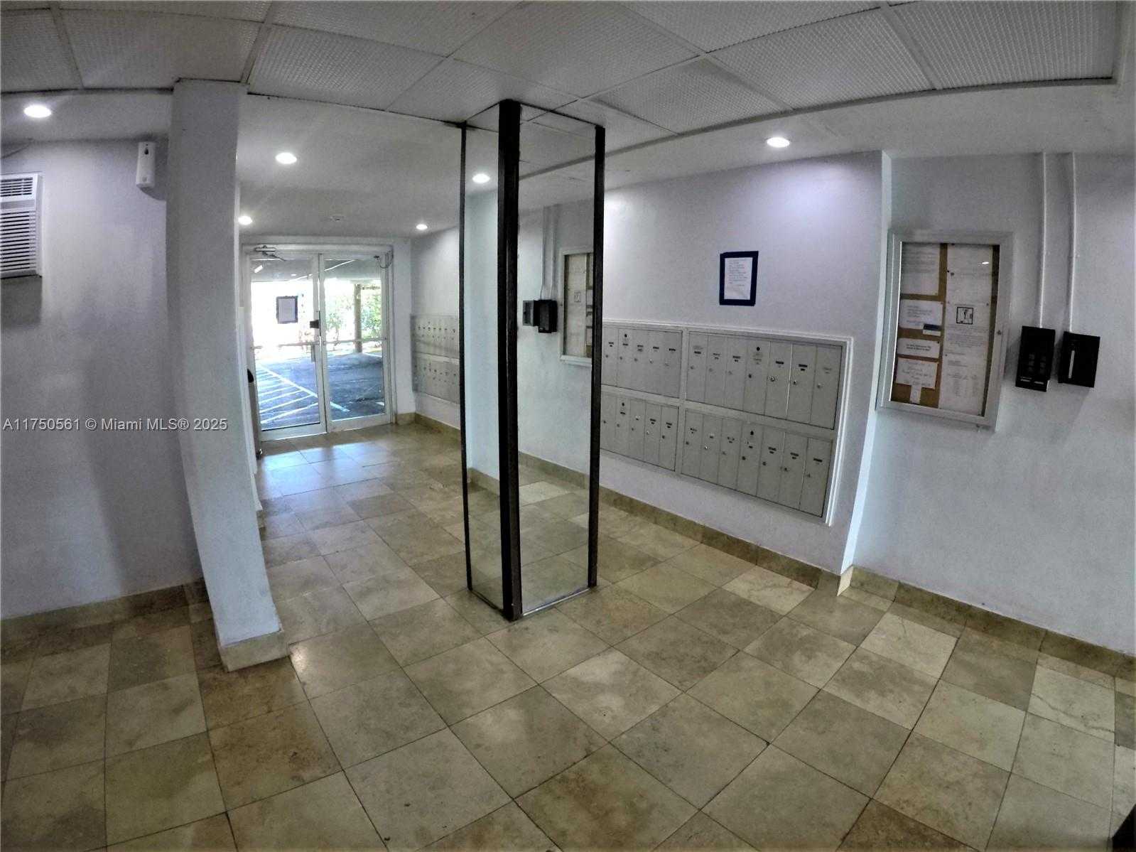 Small Image of 2903 NORTH EAST 163RD ST #404, North Miami Beach Number 31