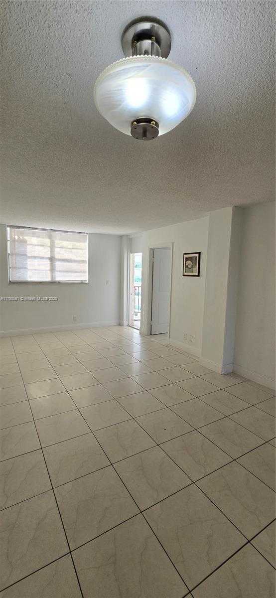 Small Image of 2903 NORTH EAST 163RD ST #404, North Miami Beach Number 6