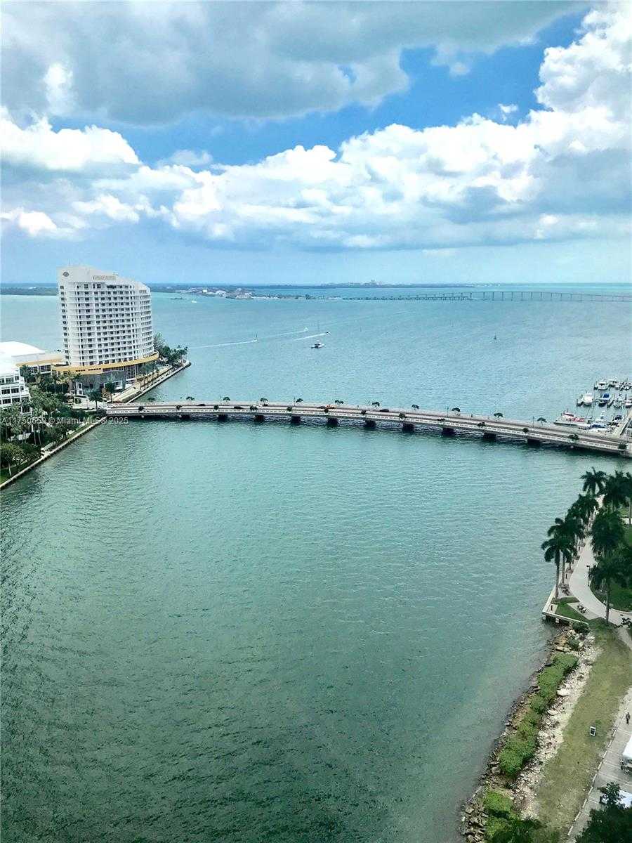 Small Image of 495 BRICKELL AVE #2102, Miami Number 32