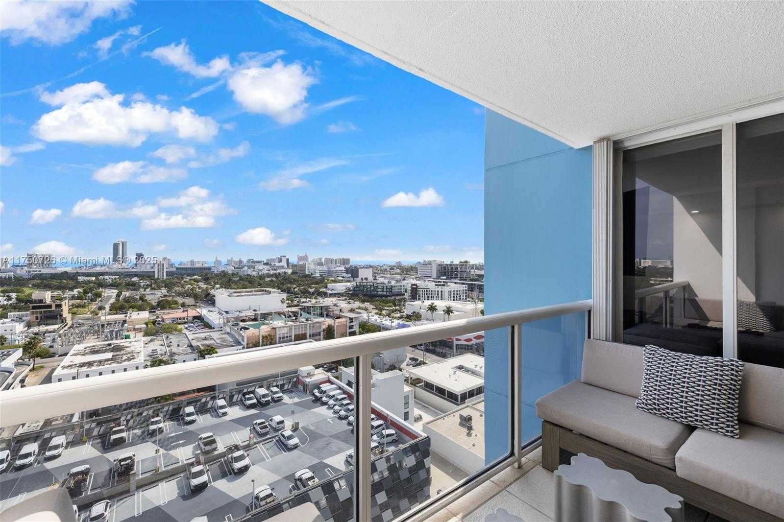 Small Image of 1800 SUNSET HARBOUR DR #1807, Miami Beach Number 36