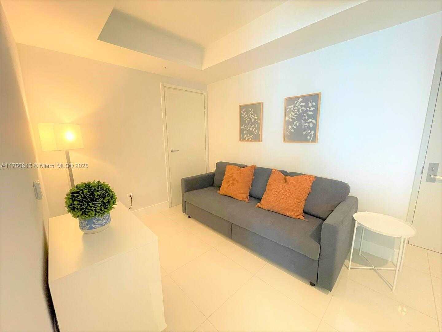 Small Image of 1300 BRICKELL BAY DR #3600, Miami Number 10