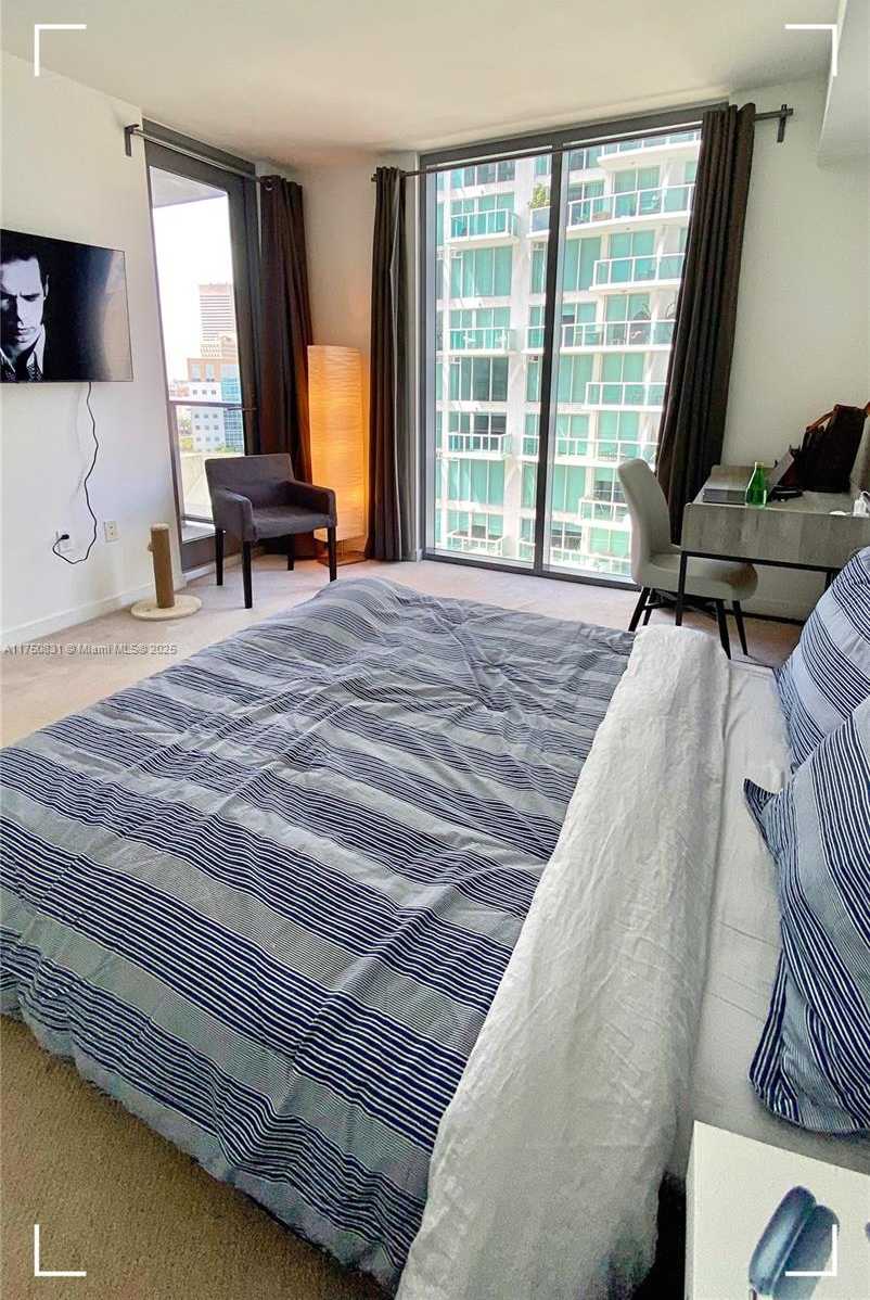 Small Image of 31 SOUTH EAST 6TH ST #1404, Miami Number 13