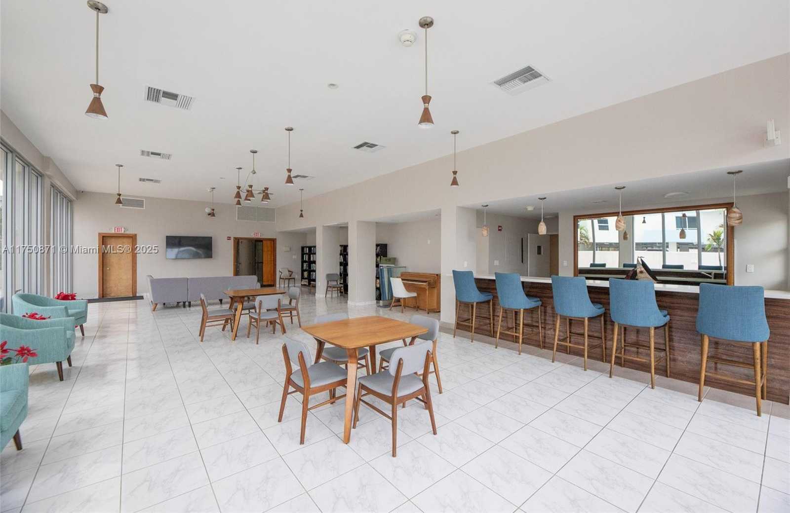 Small Image of 9225 COLLINS AVE #404, Surfside Number 25