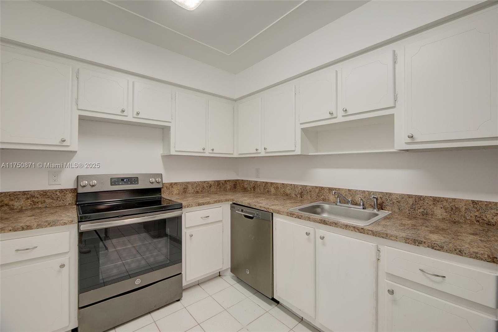 Small Image of 9225 COLLINS AVE #404, Surfside Number 5