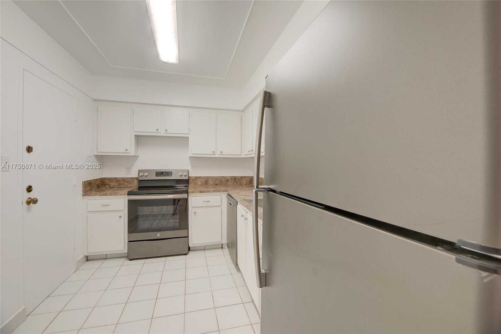 Small Image of 9225 COLLINS AVE #404, Surfside Number 6