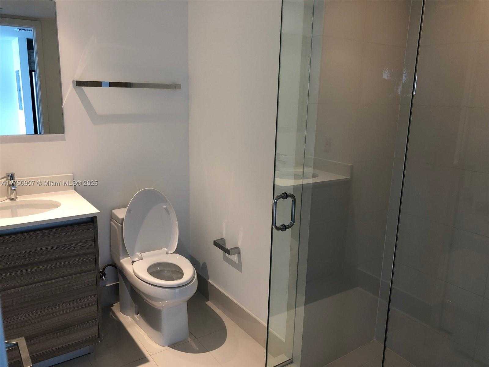 Small Image of 121 NORTH EAST 34 ST #811, Miami Number 4