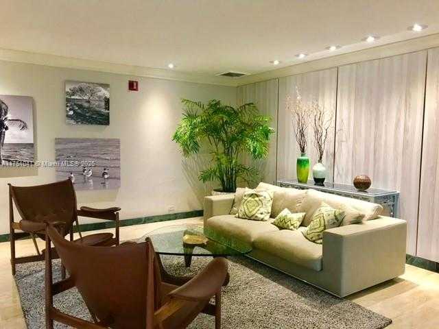 Small Image of 1408 BRICKELL BAY DR #1016, Miami Number 21