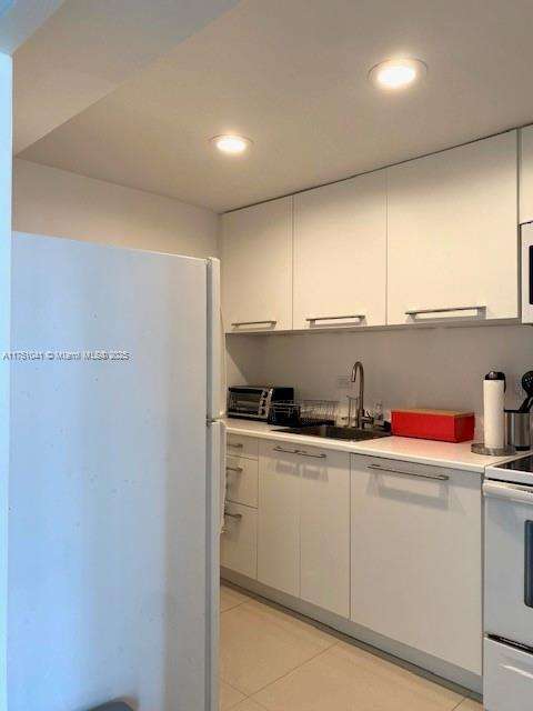Small Image of 1408 BRICKELL BAY DR #1016, Miami Number 4