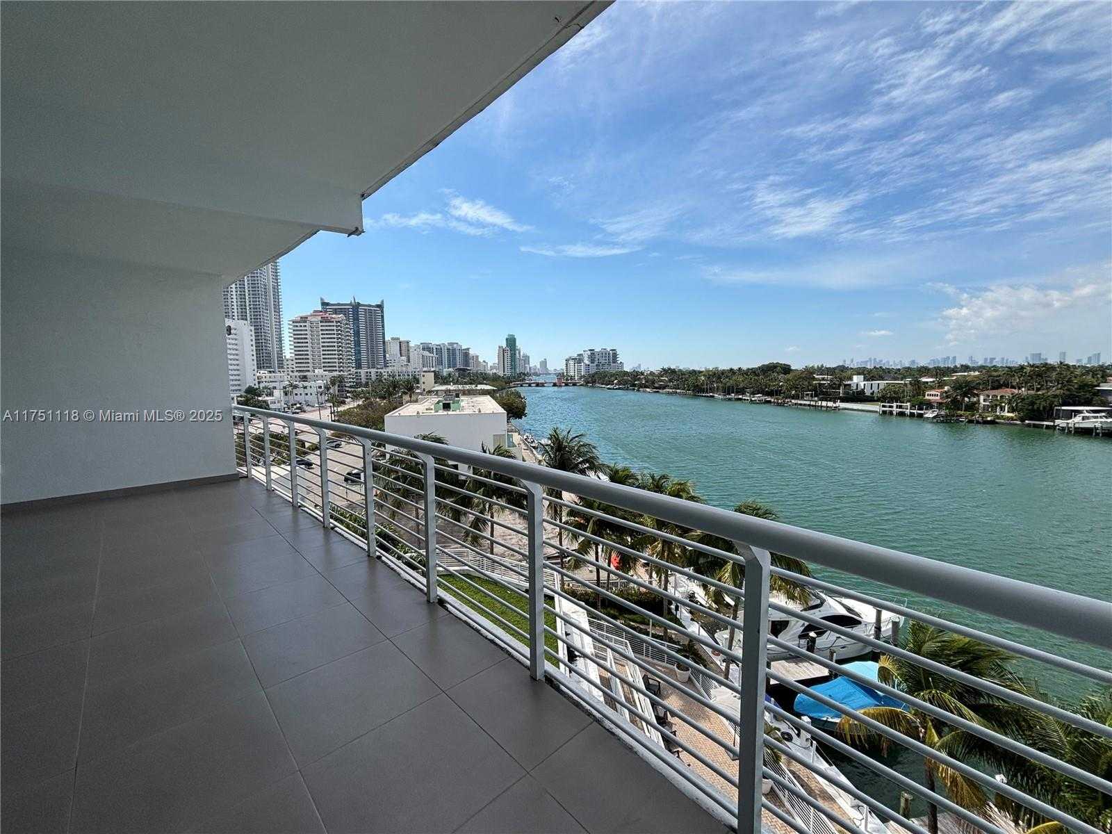 Small Image of 6580 #508, Miami Beach Number 9