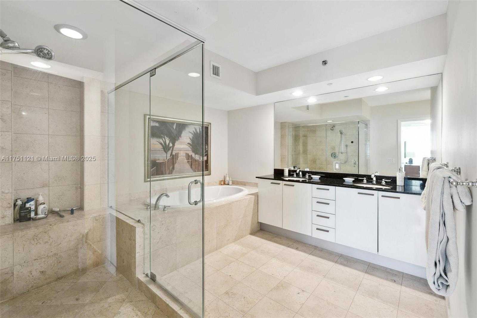 Small Image of 1830 SOUTH OCEAN DR #2811, Hallandale Beach Number 18