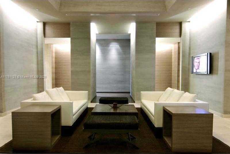 Small Image of 1830 SOUTH OCEAN DR #2811, Hallandale Beach Number 40