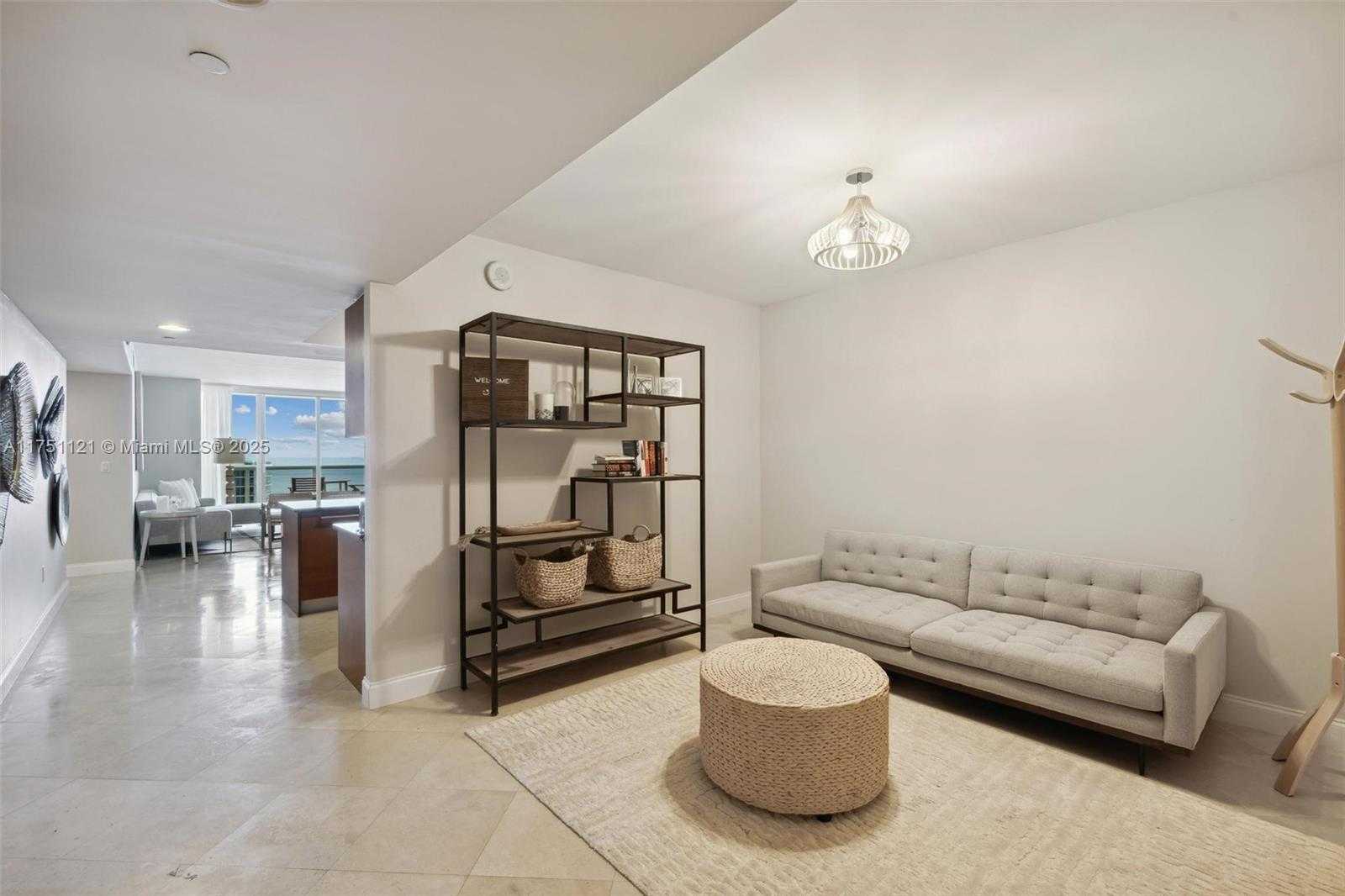 Small Image of 1830 SOUTH OCEAN DR #2811, Hallandale Beach Number 7