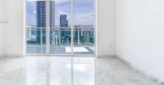 Small Image of 950 BRICKELL BAY DR #5405, Miami Number 12