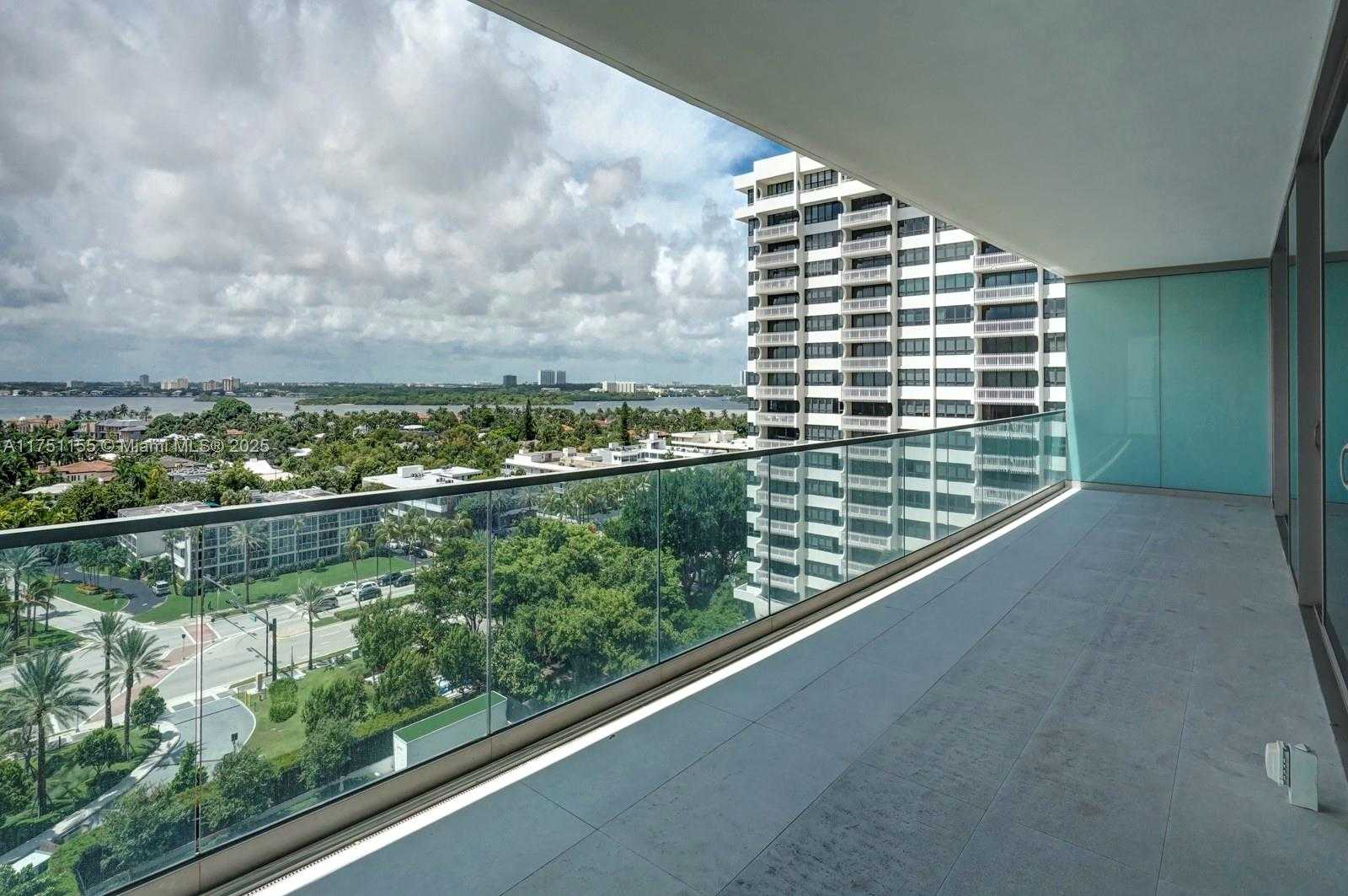 Small Image of 10203 COLLINS AVE #1005, Bal Harbour Number 17