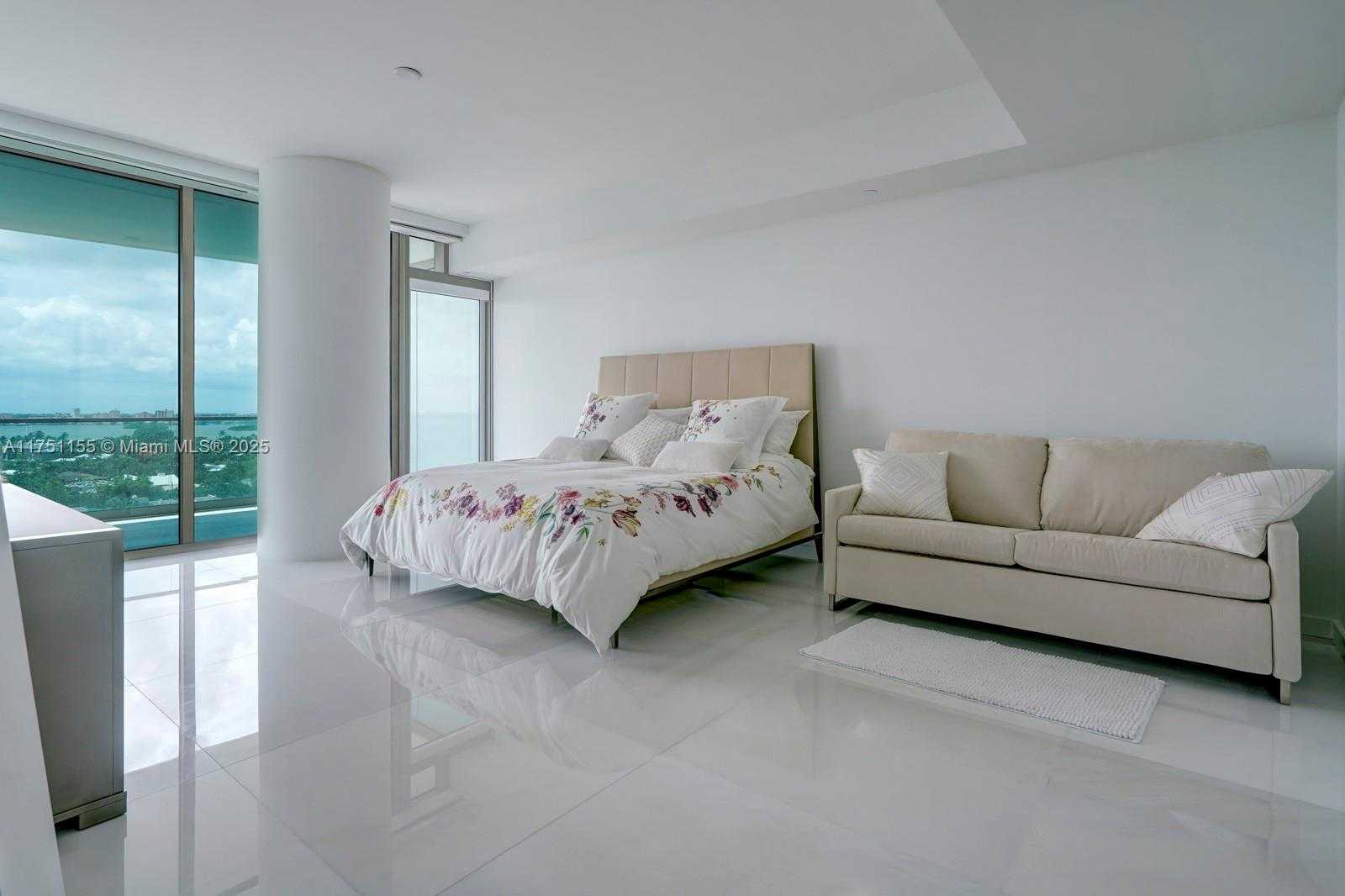 Small Image of 10203 COLLINS AVE #1005, Bal Harbour Number 18