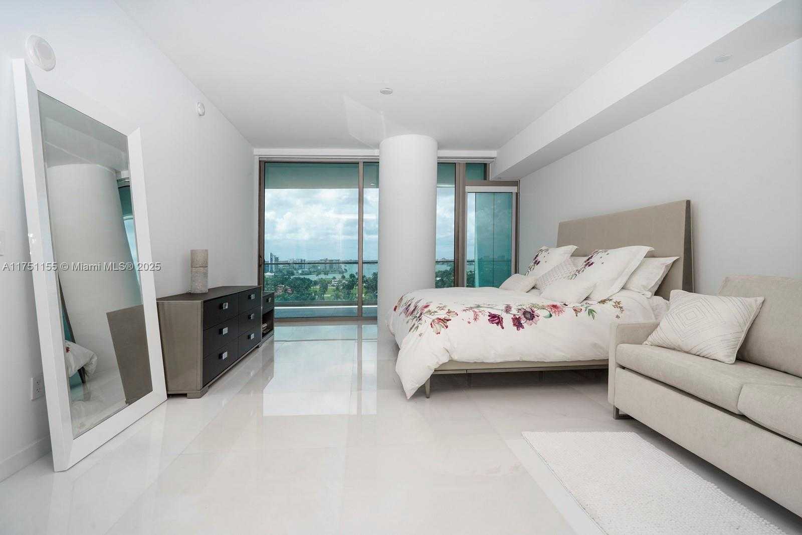 Small Image of 10203 COLLINS AVE #1005, Bal Harbour Number 19