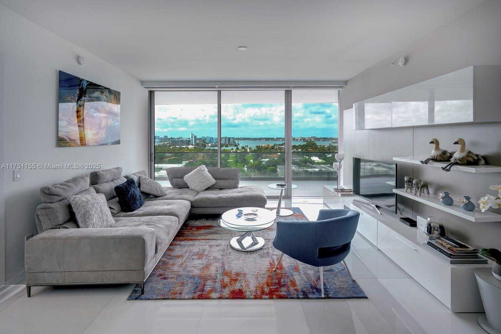 Small Image of 10203 COLLINS AVE #1005, Bal Harbour Number 3