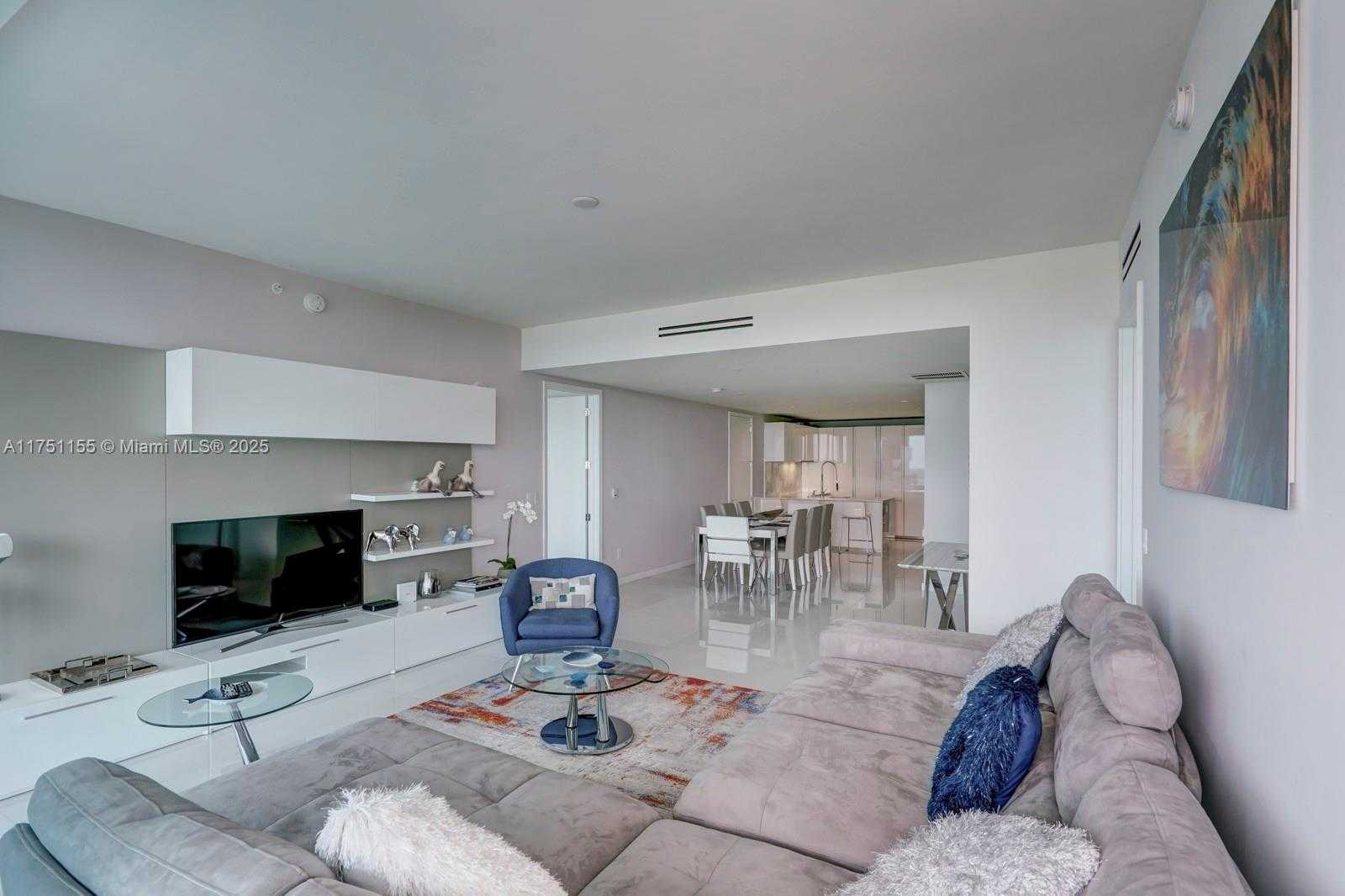 Small Image of 10203 COLLINS AVE #1005, Bal Harbour Number 7