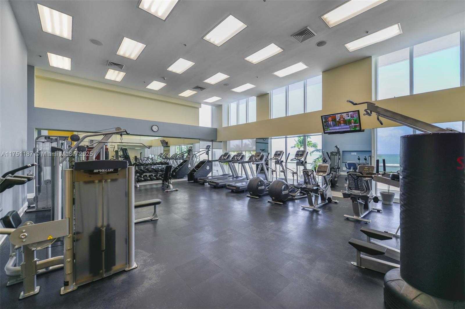 Small Image of 16699 COLLINS AVE #1804, Sunny Isles Beach Number 26