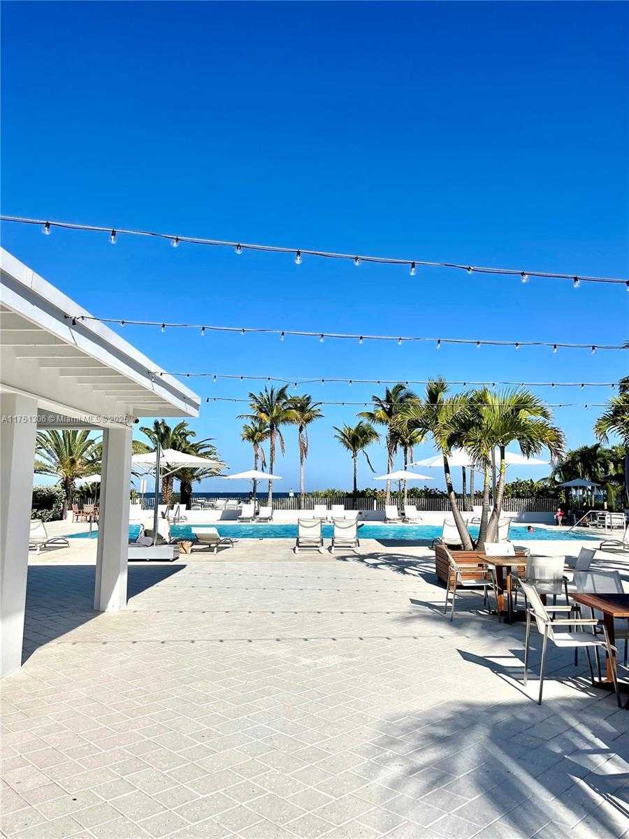 Small Image of 607 OCEAN DR #3K, Key Biscayne Number 4