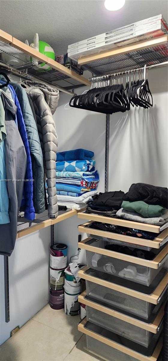 Small Image of 6515 COLLINS AVE #910, Miami Beach Number 15