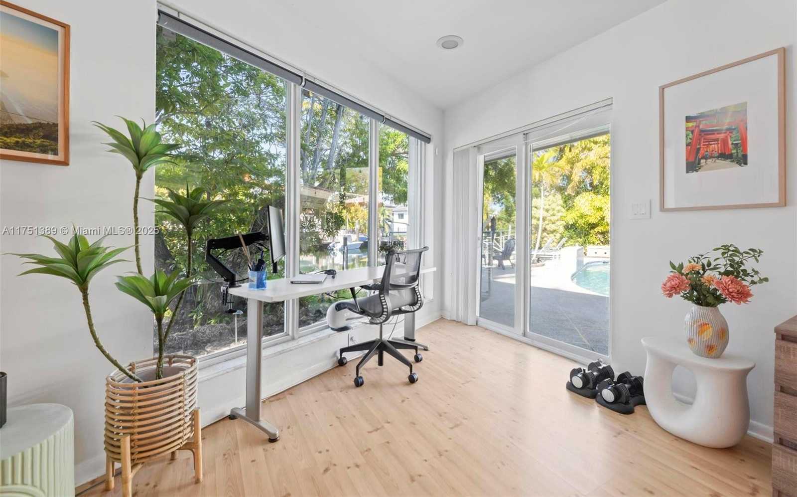 Small Image of 13060 LERIDA ST #13060, Coral Gables Number 22