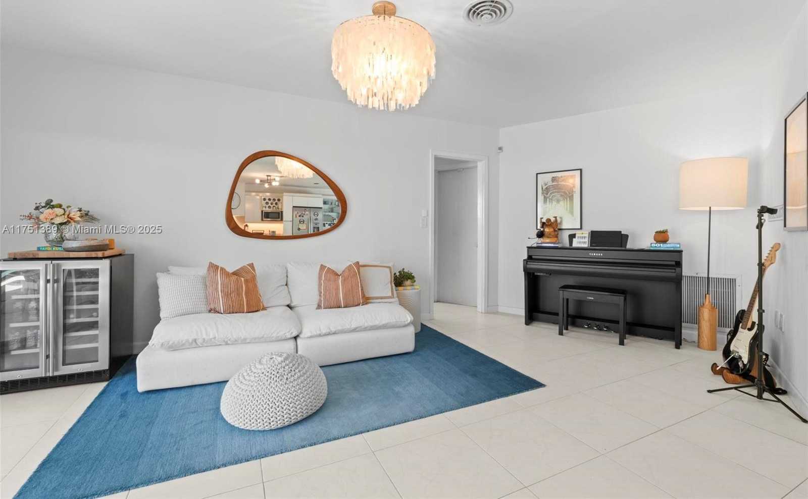 Small Image of 13060 LERIDA ST #13060, Coral Gables Number 25