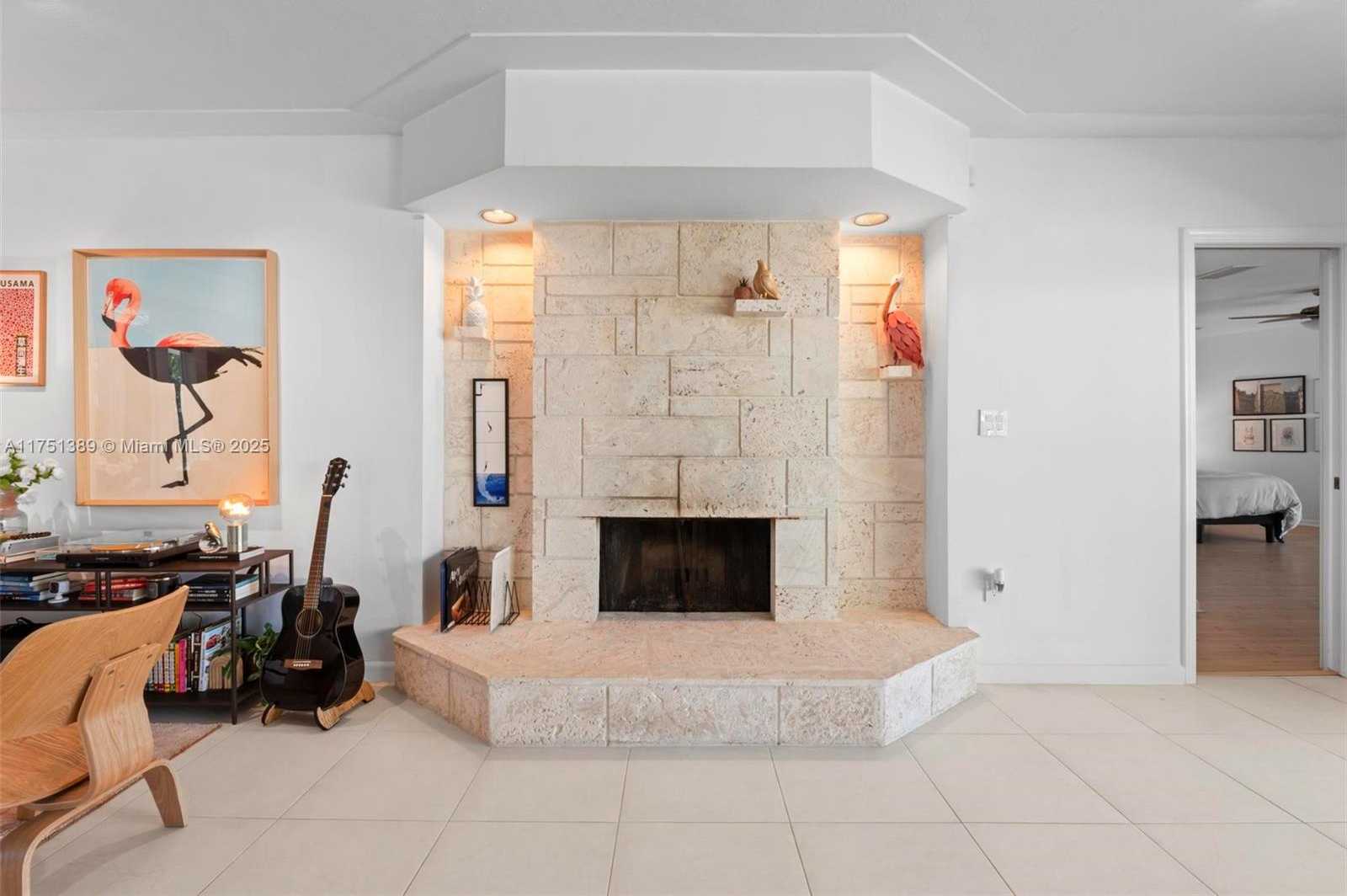 Small Image of 13060 LERIDA ST #13060, Coral Gables Number 7