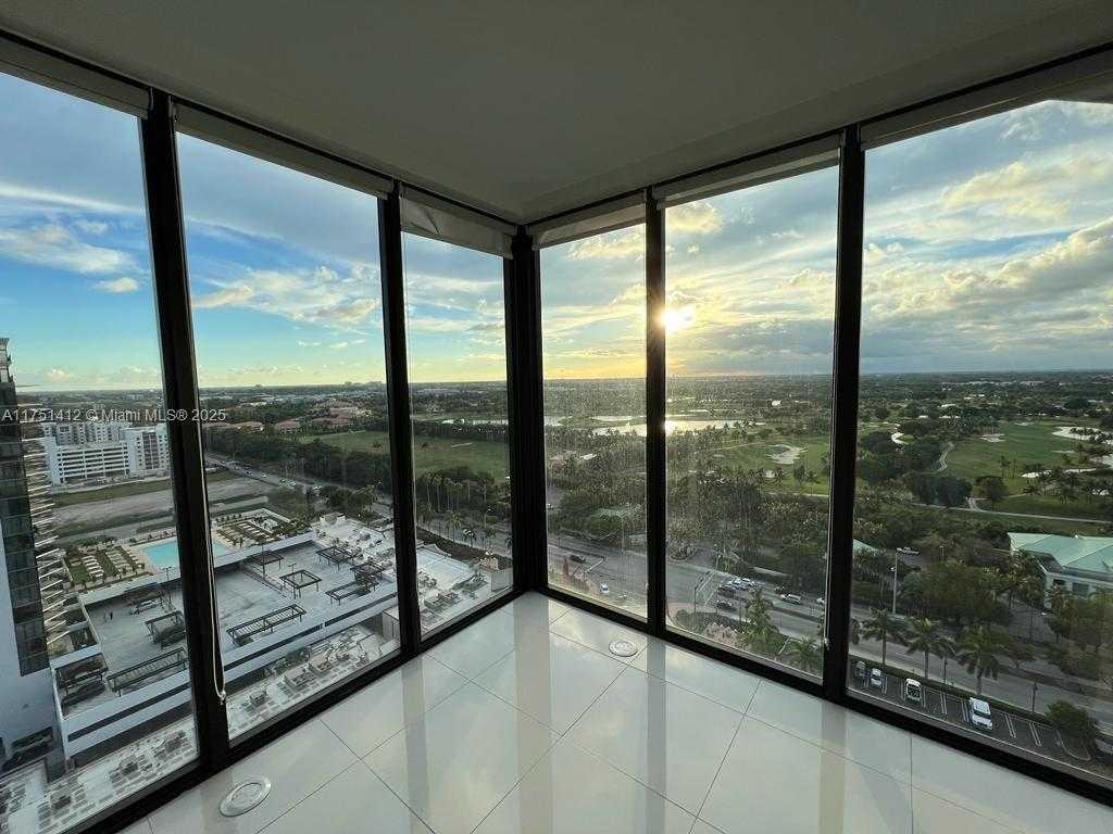 Small Image of 5300 PASEO BLVD #1902, Doral Number 15