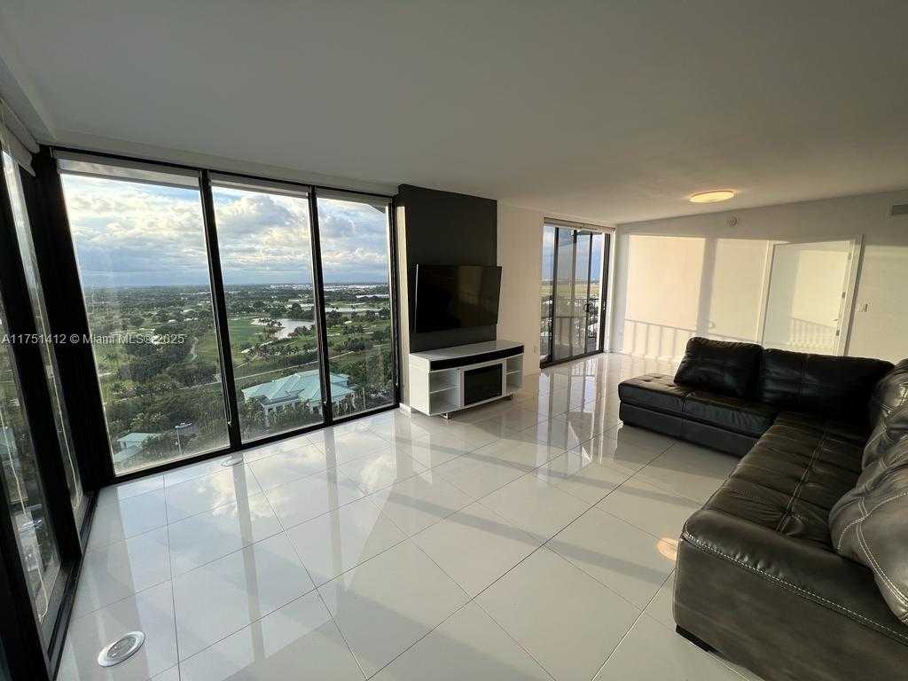 Small Image of 5300 PASEO BLVD #1902, Doral Number 2