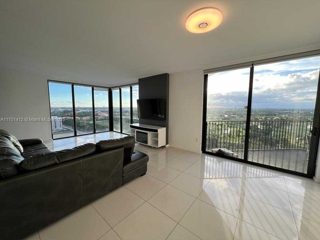 Small Image of 5300 PASEO BLVD #1902, Doral Number 29