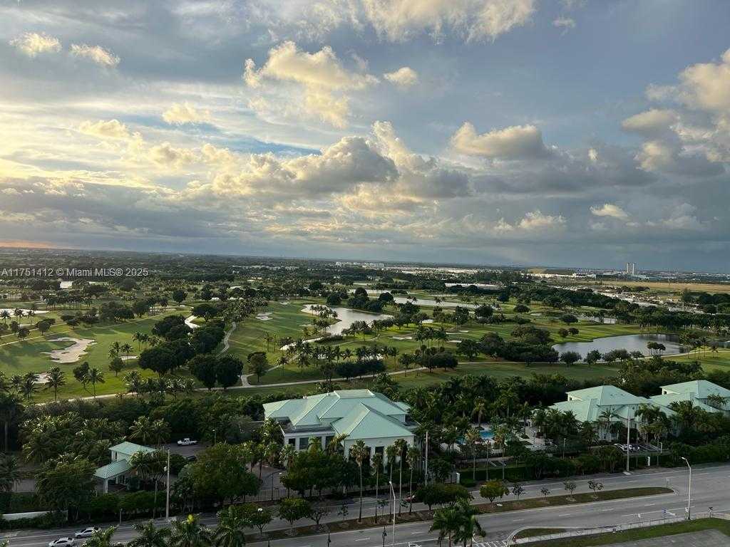 Small Image of 5300 PASEO BLVD #1902, Doral Number 8