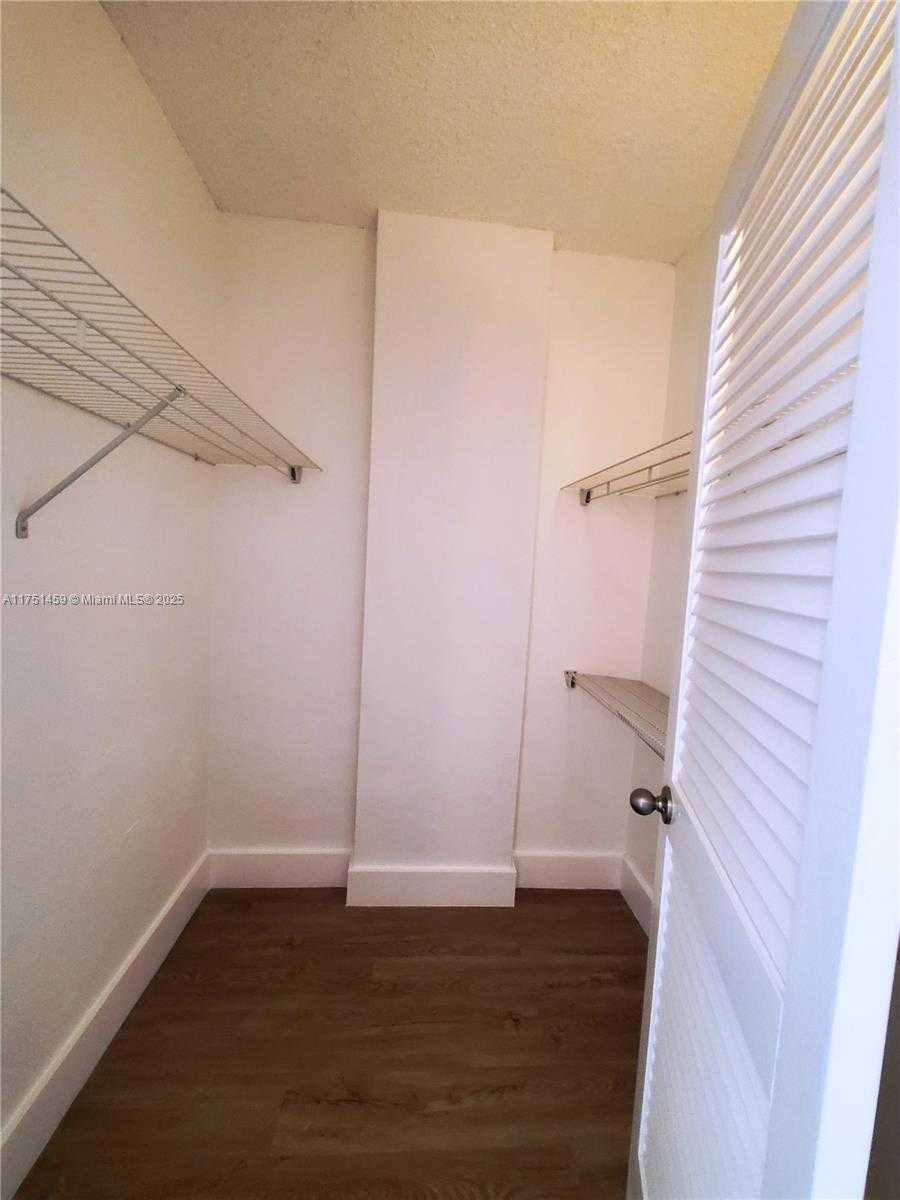 Small Image of 19380 COLLINS AVE #923, Sunny Isles Beach Number 9