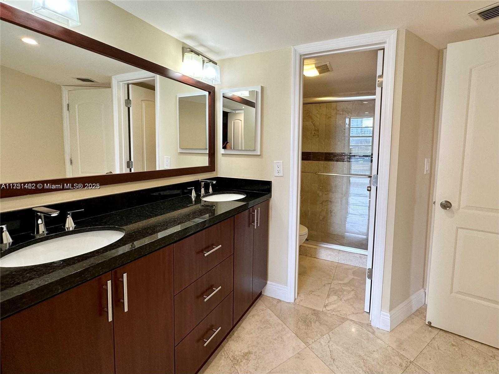 Small Image of 20400 WEST COUNTRY CLUB DR #502, Aventura Number 10