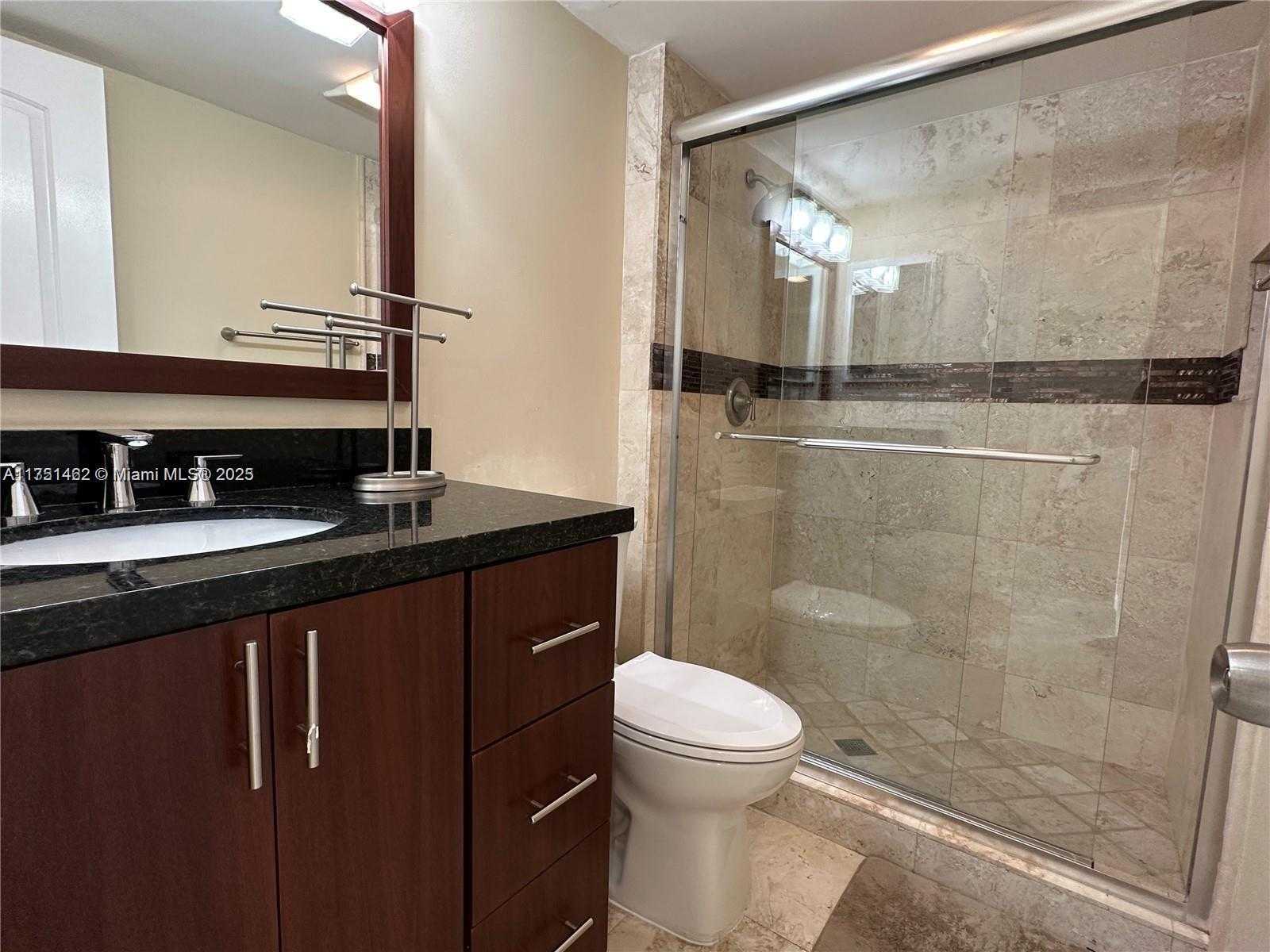 Small Image of 20400 WEST COUNTRY CLUB DR #502, Aventura Number 12