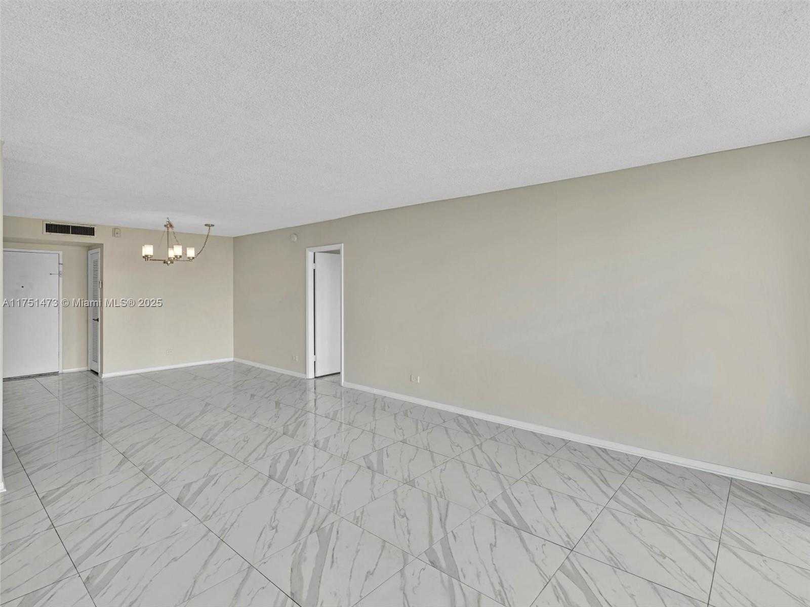 Small Image of 1001 91ST ST #408, Bay Harbor Islands Number 15