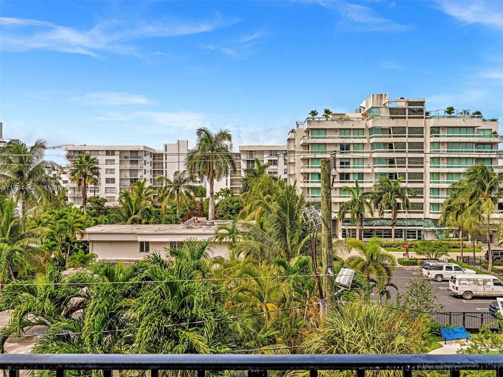 Small Image of 1001 91ST ST #408, Bay Harbor Islands Number 21
