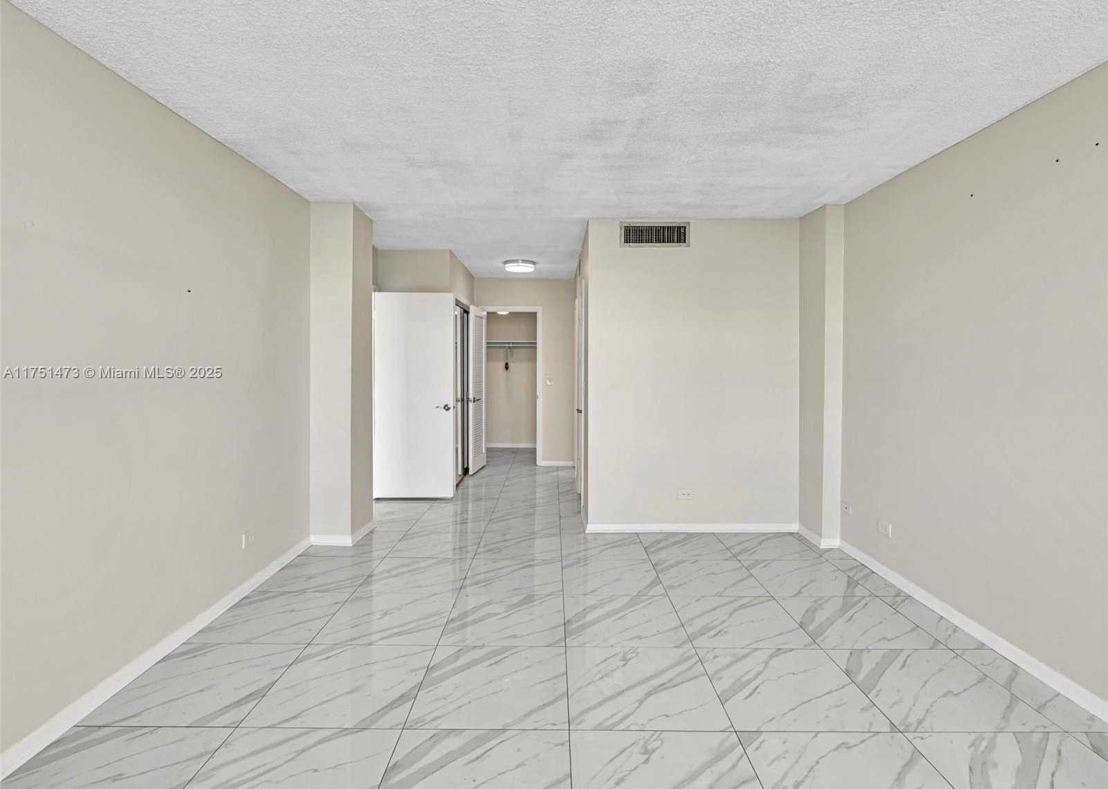 Small Image of 1001 91ST ST #408, Bay Harbor Islands Number 37
