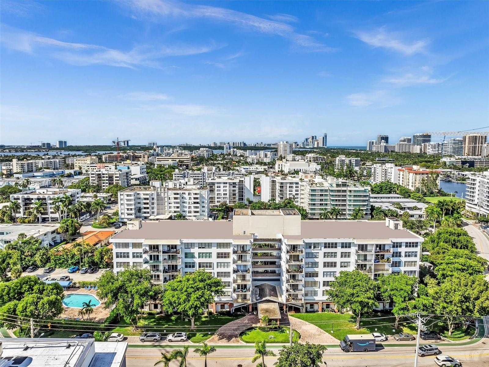 Small Image of 1001 91ST ST #408, Bay Harbor Islands Number 55