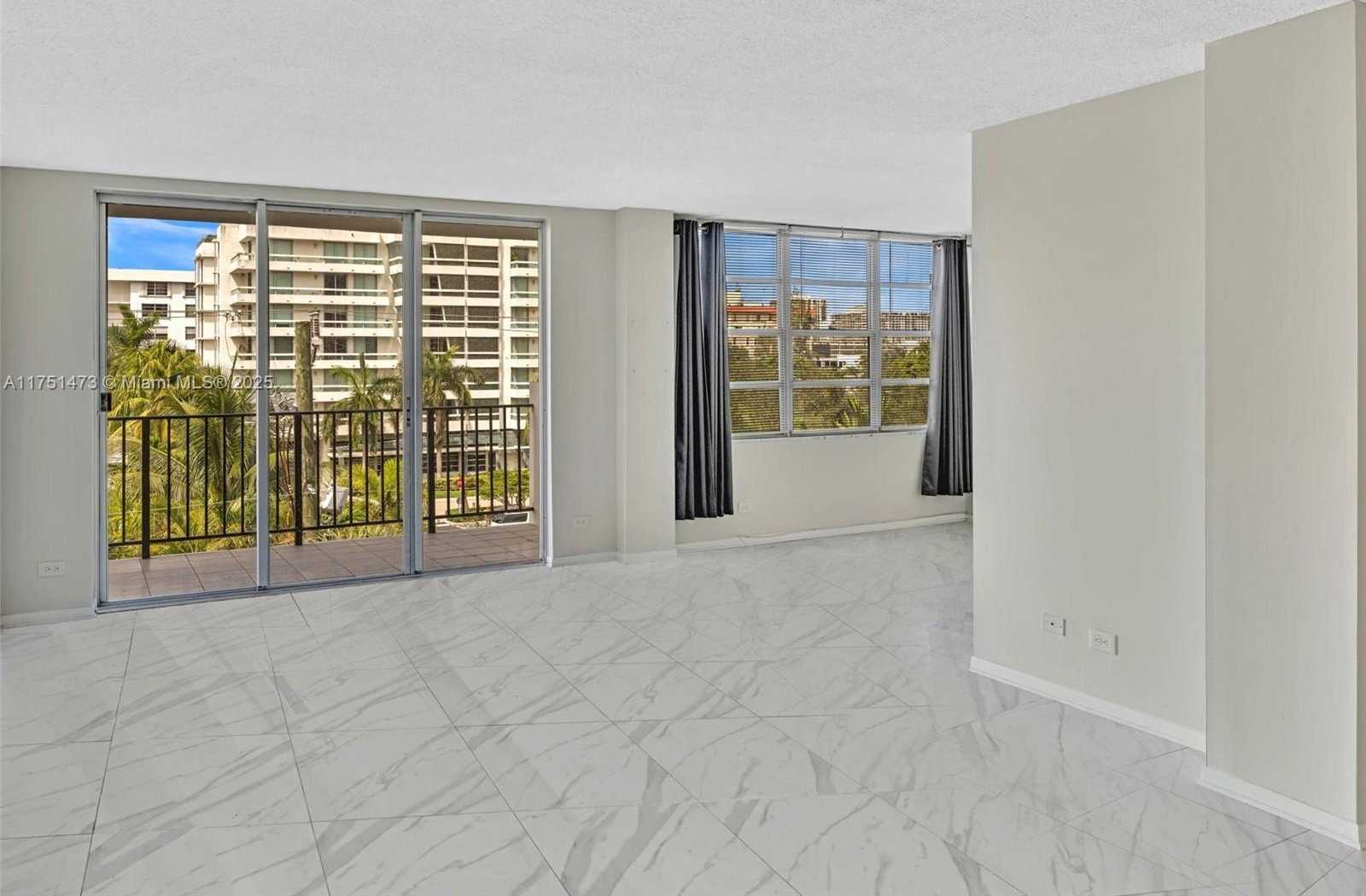 Small Image of 1001 91ST ST #408, Bay Harbor Islands Number 6
